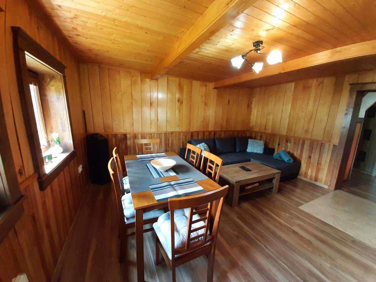 Villa Andrea- neakceptujeme mladé partie Terchová Esterno foto