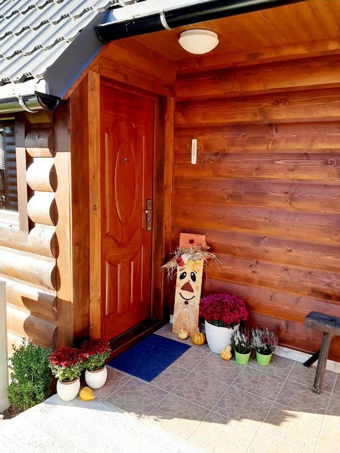Villa Andrea- neakceptujeme mladé partie Terchová Esterno foto
